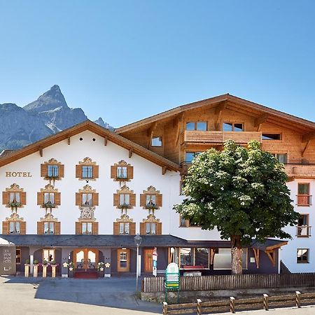 Der Gruene Baum Mountain Boutique Hotel Ehrwald Exterior foto