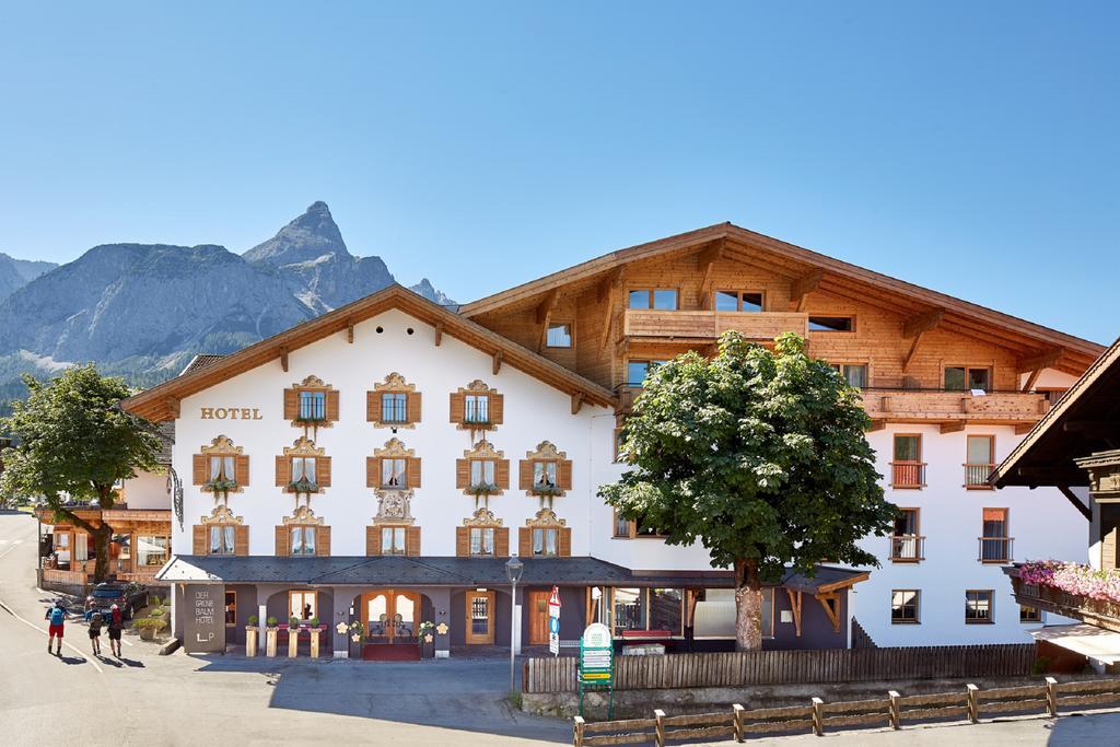 Der Gruene Baum Mountain Boutique Hotel Ehrwald Exterior foto